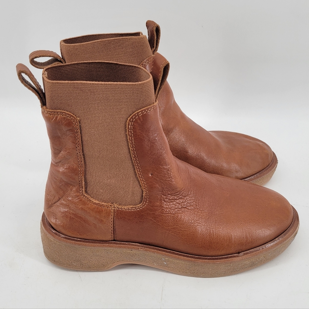Madewell The Camryn Chelsea Boot in Leather Tan Size 6